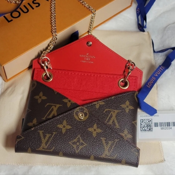 Authentic, NEW Louis Vuitton |Size Medium Pouch| Kirigami Pochette 2021| - Picture 4 of 6
